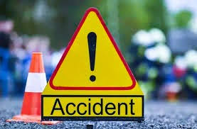 तेज़ रफ्तार ट्रक ने 11 वर्षीय किशोर को कुचला, इलाके में बवाल