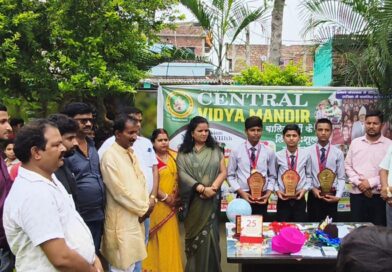 सैनिक स्कूल प्रवेश परीक्षा में सफल  छात्र सम्मानित 