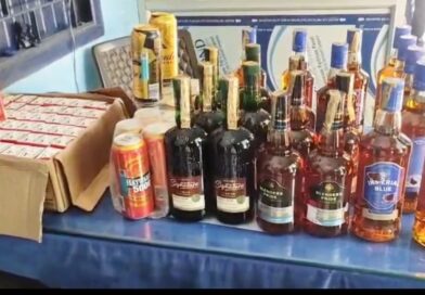 90 बोतल शराब के साथ एक कारोबारी गिरफ्तार