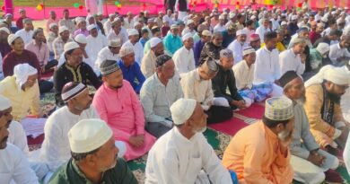 बकरीद पर्व धूमधाम से मनाया गया।
