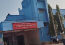 बांस की सीढ़ी पर चढ़कर दीवाल में तेरा था पानी, सीढ़ी टूटी, गिरकर यूवक की मौत