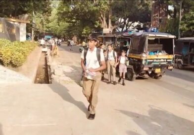 गर्मियों की छुट्टियों के बाद स्कूलों में लौटी रौनक