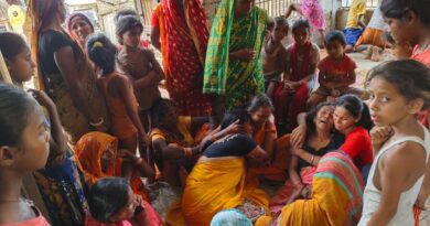 सड़क दुर्घटना में दो युवको की मौत
