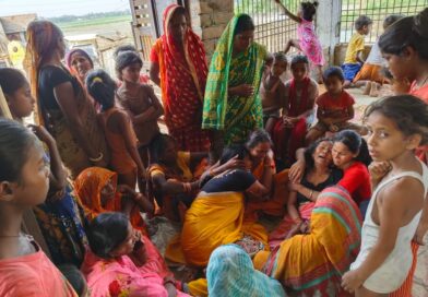 सड़क दुर्घटना में दो युवको की मौत