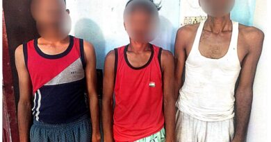 घर में गांजा की बिक्री कर रहा था ‘छोटे झा’, पुलिस ने मारा छापा, 6.960 किलो गांजा बरामद