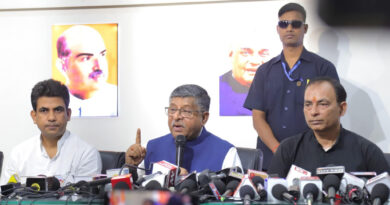 भारत-पाकिस्तान के रिश्ते यही दोनों तय करेंगे, इसमें किसी दूसरे की दखलंदाजी नहीं होगी: रविशंकर प्रसाद