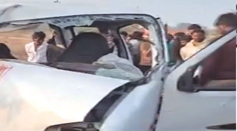 हाईवे पर भीषण हादसा: अहमदाबाद के एक ही परिवार के 4 लोगों की मौत