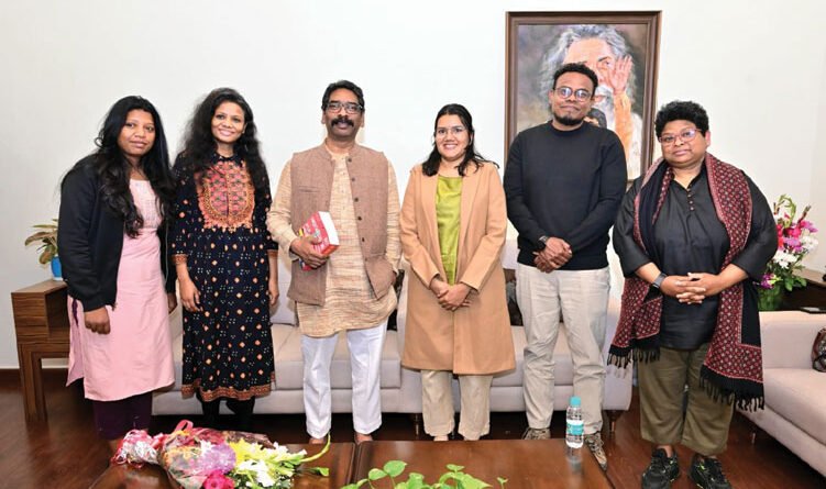 मरंग गोमके जयपाल सिंह मुंडा के बाद झारखंड के आदिवासी छात्र ऑक्सफोर्ड यूनिवर्सिटी में कर रहे हैं पढ़ाई : हेमंत सोरेन