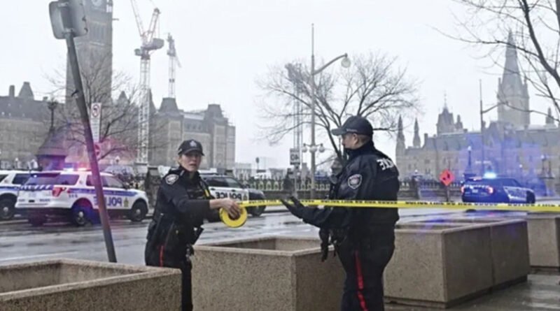 कनाडा में ब्रिटिश कोलंबिया के टम्बलर रिज के स्कूल में गोलीबारी, 1० की मौत