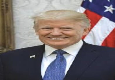 ट्रंप ने 10 फीसदी वैश्विक टैरिफ संबंधी कार्यकारी आदेश पर किए हस्ताक्षर