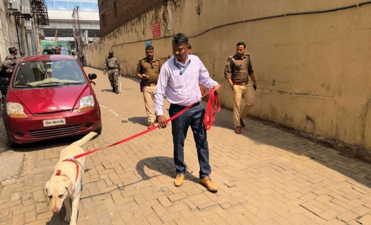 रांची में गैलेक्सिया मॉल स्थित पासपोर्ट ऑफिस को बम से उड़ाने की धमकी, पुलिस और बीडीएस ने की सघन जांच