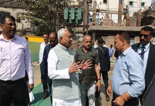 मुख्यमंत्री ने सैदपुर तथा बाकरगंज भूमिगत नाला, सड़क निर्माण कार्य का किया निरीक्षण