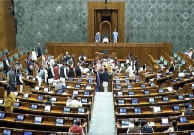 लोकसभा की कार्यवाही 12 बजे तक स्थगित,संसद में पश्चिम एशिया संकट पर हंगामा