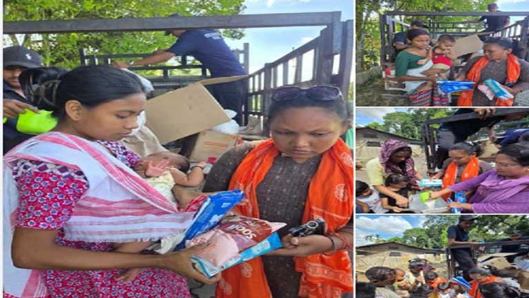 असम में बाढ़ के बाद मलबे और कीचड़ से घिरे जलमग्न गांवों में तबाही का मंजर और राहत सामग्री का इंतजार करते लाचार लोग।