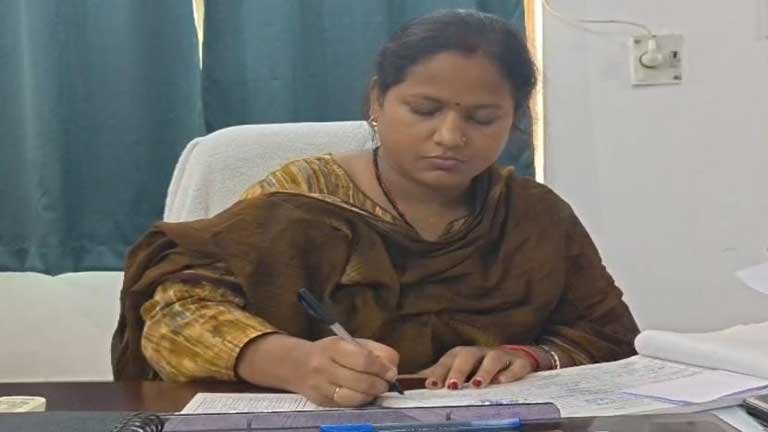 भागलपुर न्यायालय परिसर में चेक बाउंस के मामलों के निपटारे के लिए आयोजित होने वाली विशेष लोक अदालत का सांकेतिक चित्र