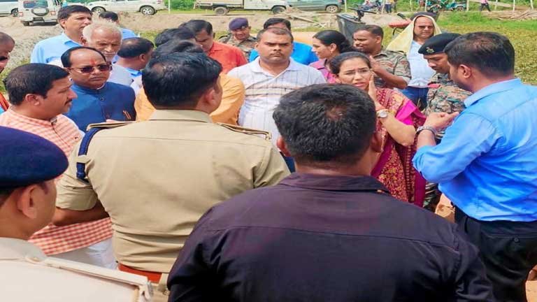 भागलपुर के काशील गांव में मुख्यमंत्री सम्राट चौधरी के आगमन के लिए सजे जर्मन हैंगर पंडाल और सुरक्षा तैयारियों की ग्राउंड रिपोर्ट