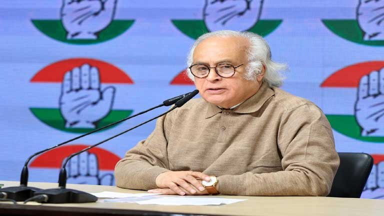 संसद के मानसून सत्र से पहले कांग्रेस नेता जयराम रमेश द्वारा राम मंदिर दान और चुनाव आयोग के मुद्दे पर सरकार को घेरने की रणनीति।