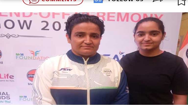 राष्ट्रमंडल खेल 2026 में स्वर्ण पदक विजेता पैरा एथलीट शर्मिला ढांकर शॉटपुट एफ57 स्पर्धा में ऐतिहासिक जीत हासिल करने के बाद पोडियम पर खुशियां मनाते हुए