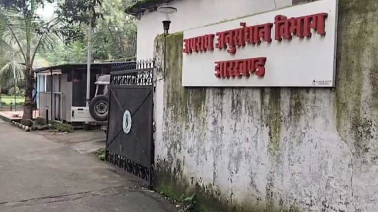 रांची में जेपीएससी परीक्षा धांधली की जांच के लिए सीआईडी कार्यालय पहुंचीं पूर्व सदस्य अजिता भट्टाचार्य